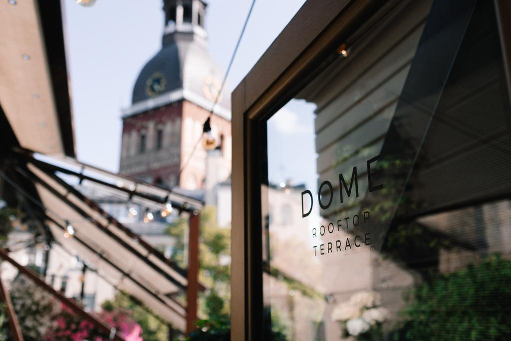 SPECIAL OCCASIONS AT THE LE DOME RESTAURANT