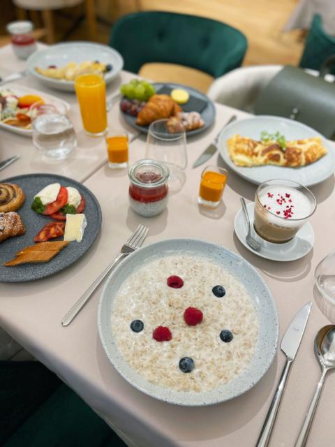 A la carte brokastis restorānā Le Dome Vecrīgā